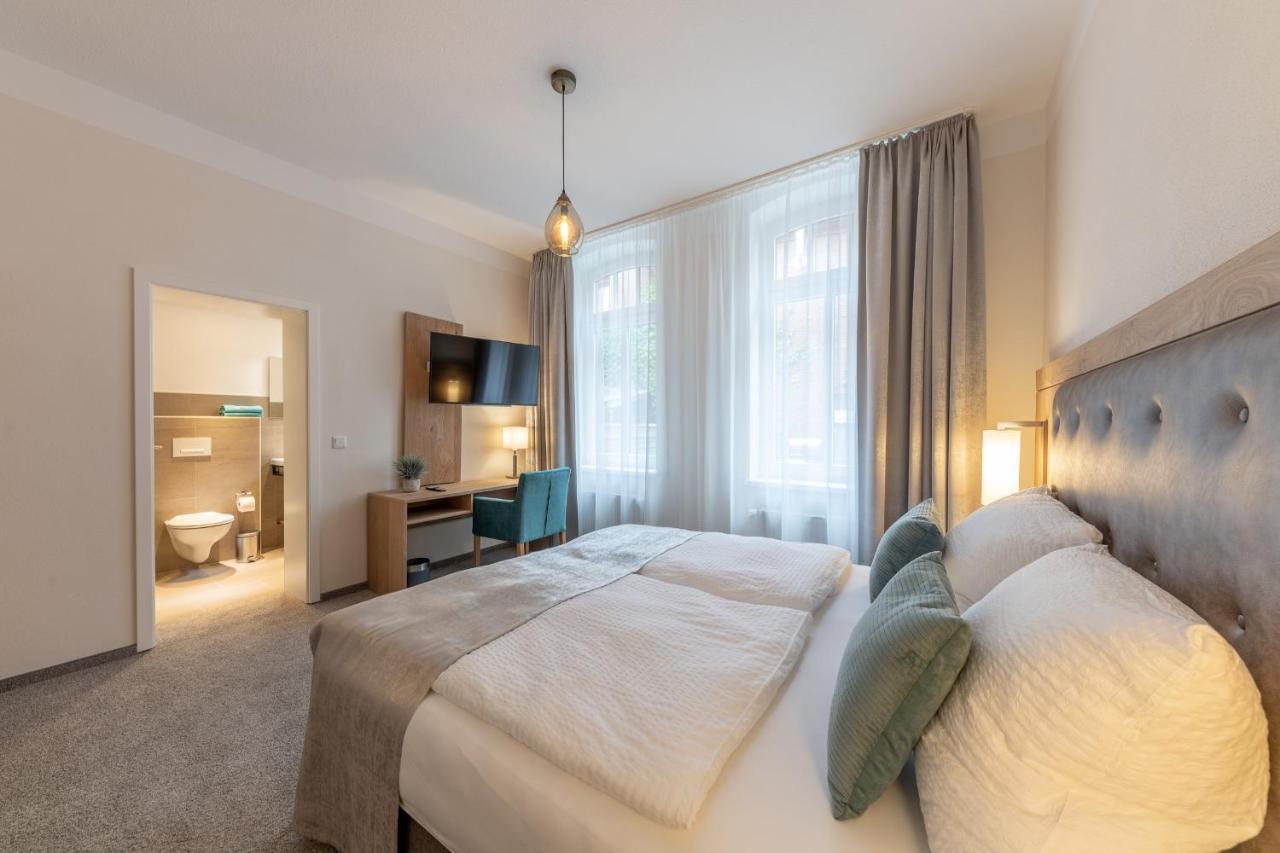24/7 Selfcheckin Hotel Лер Екстериор снимка